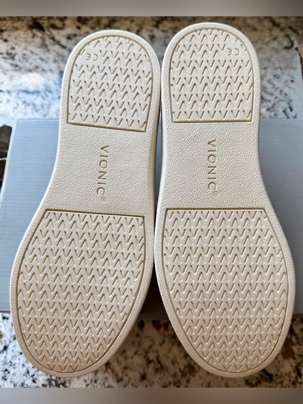 Vionic Pale Peony Pink Nubuck Leather Slip-On Mule_Sz 8M - Picture 5 of 10